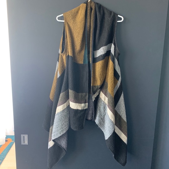 Riverisland vest - Picture 2 of 3